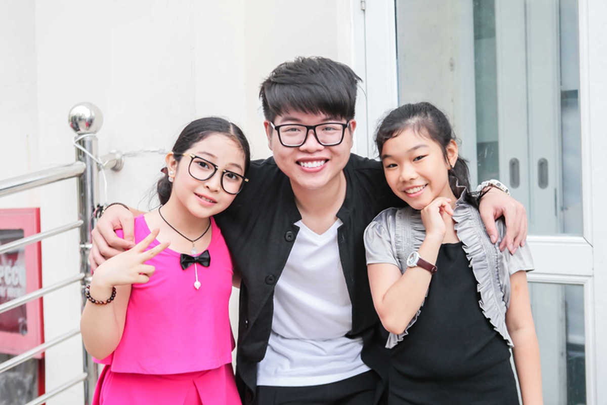 Quan quan Duc Phuc se khuay dong san khau The Voice Kids